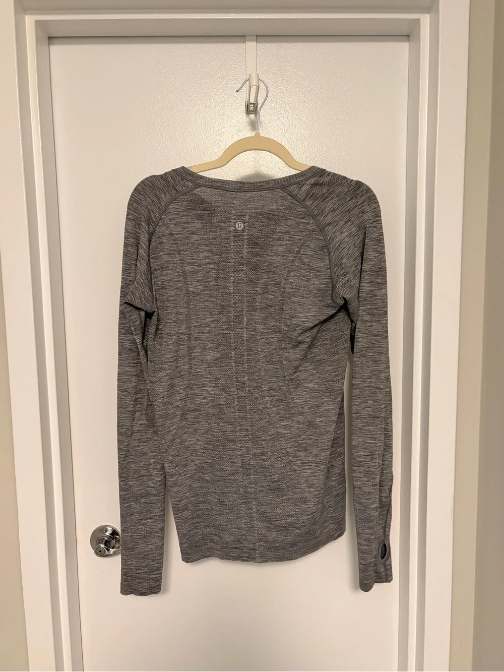 lululemon athletica Gray Marled Long-Sleeve Crew Top